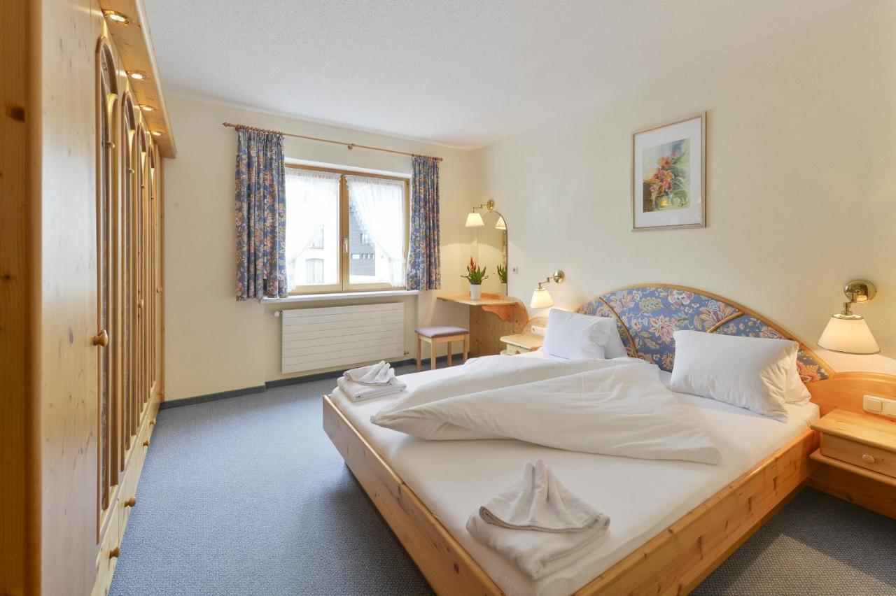 Hotel Haus Wallis Lech am Arlberg Zimmer foto